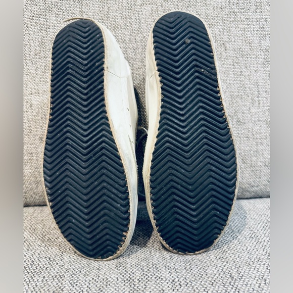 Golden Goose Limited Edition Sneakers - Picture 5 of 9